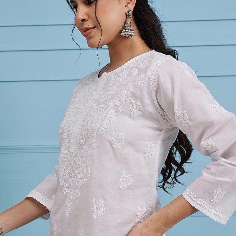 ADA كورتا كيرتي تونك قطن نسائي مطرزة يدوياً بأسلوب تشيكانكاري أدا A208441 (3X-كبير، أبيض) - Image 5